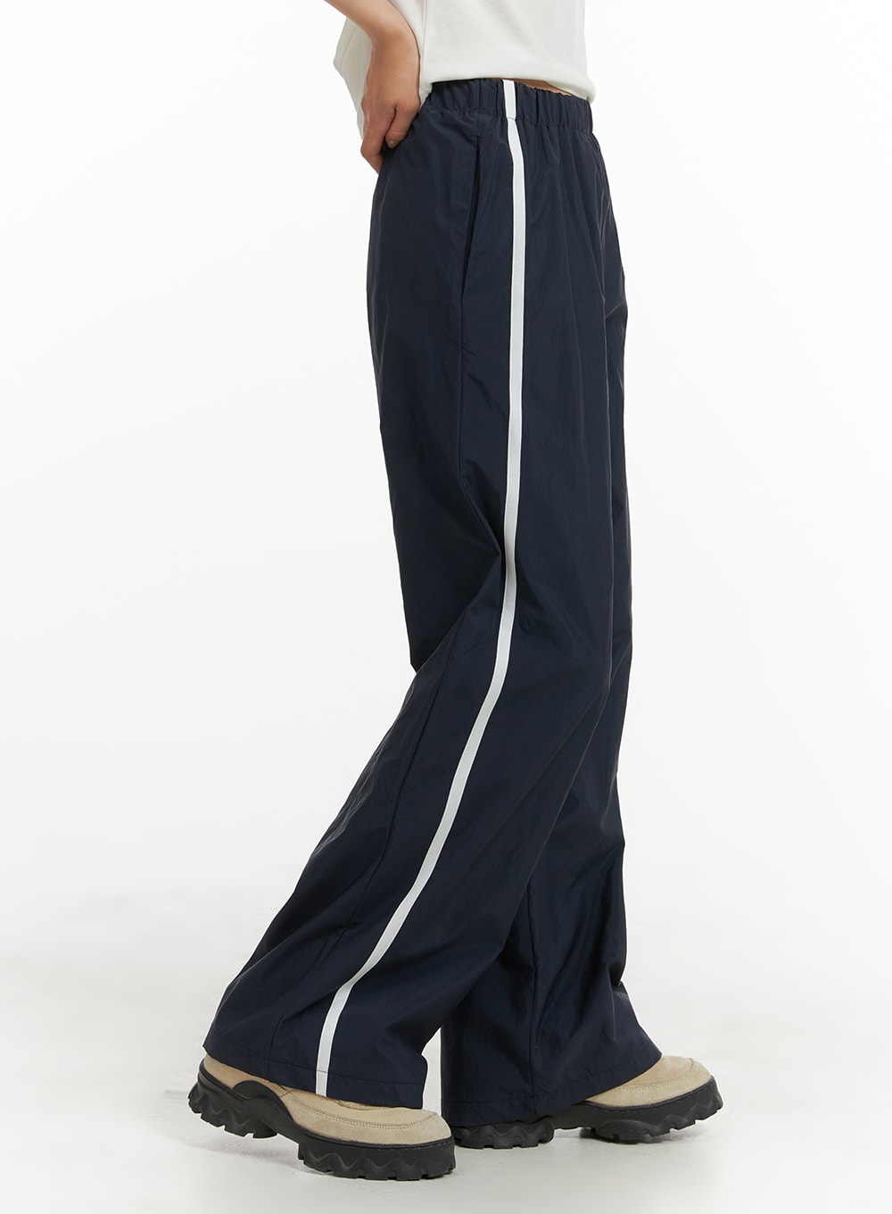 wide-fit-nylon-pants-cm426 / Dark blue