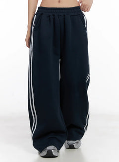 cozy-wide-leg-track-pants-cn528 / Dark blue
