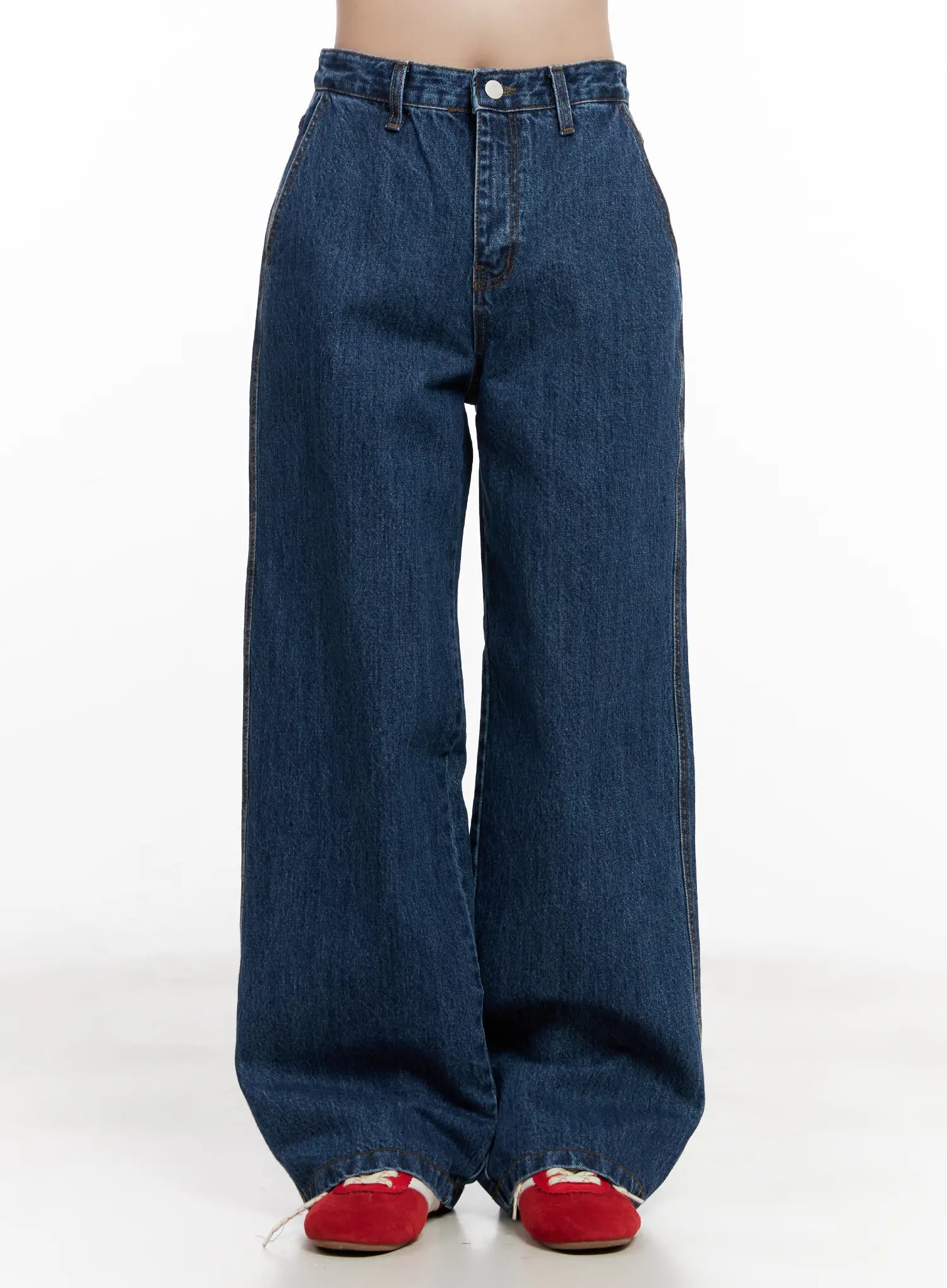 ahyeon-classic-relaxed-fit-denim-jeans-cl515 / Dark blue
