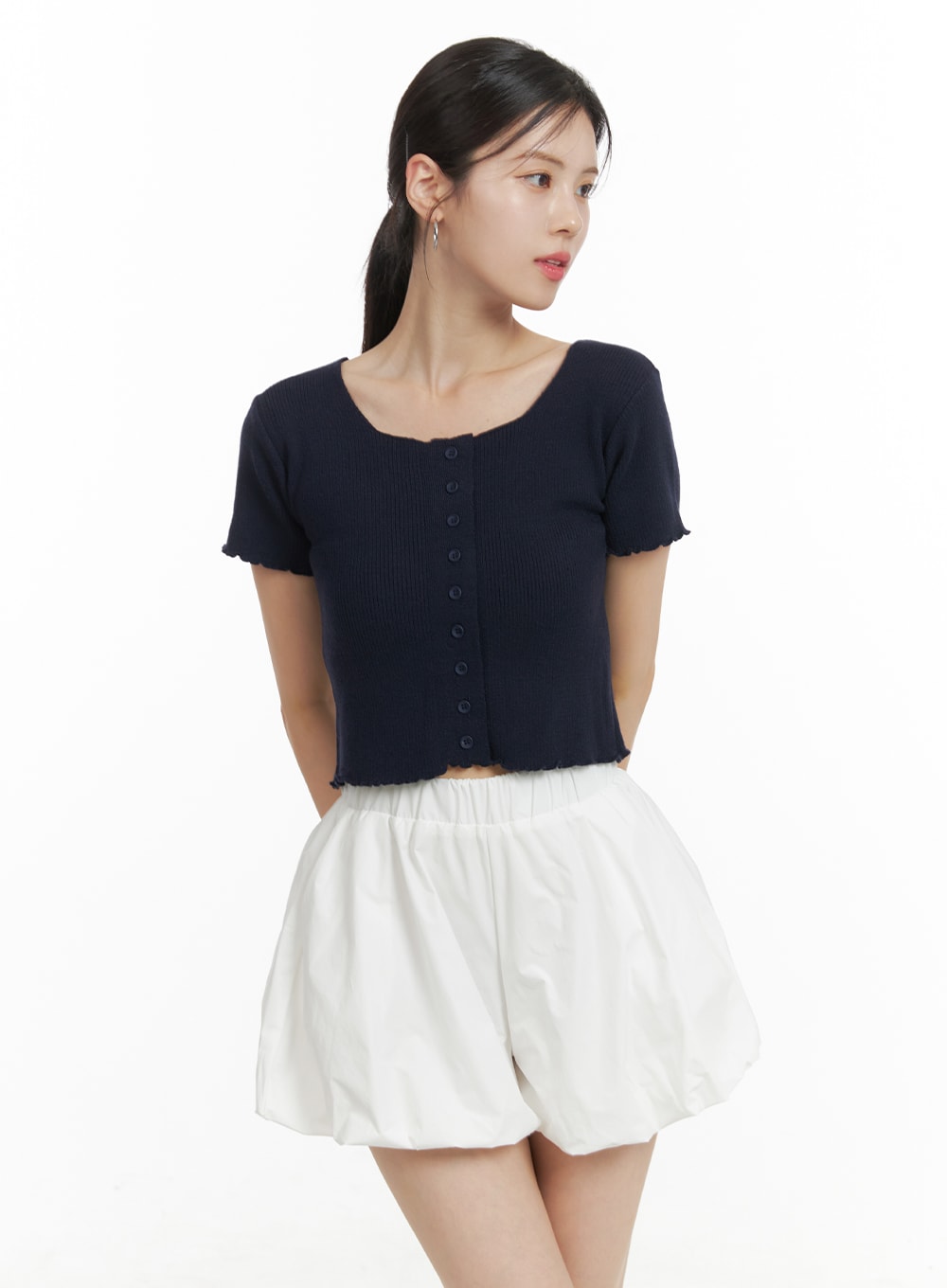 round-neckline-button-up-top-oa422 / Dark blue