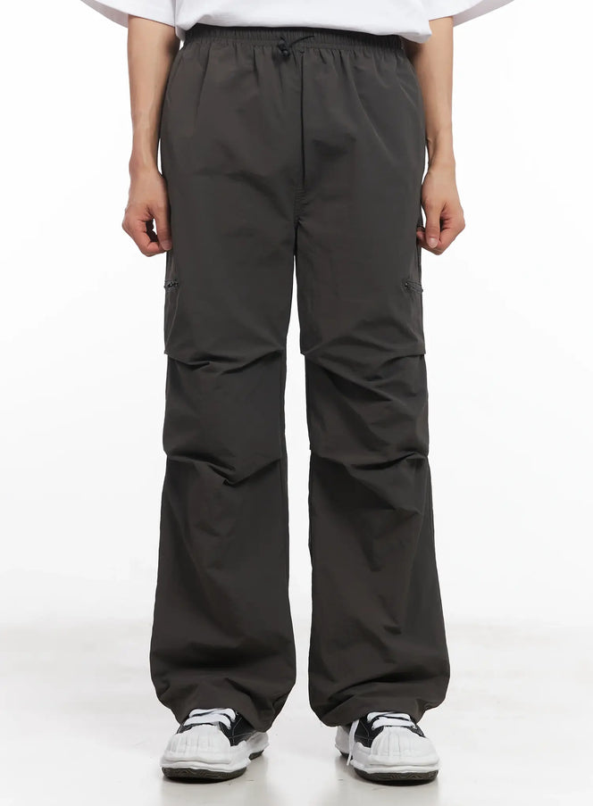 mens-wide-fit-parachute-pants-iu518 / Dark gray