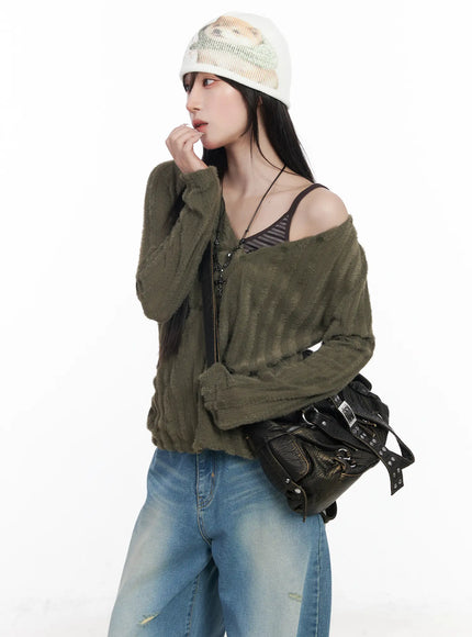 v-neck-knit-sweater-cf523 / Dark green