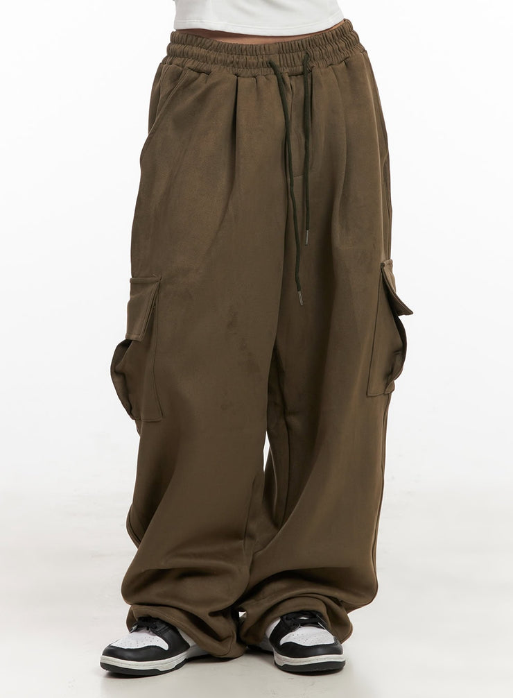 suede-wide-fit-cargo-sweatpants-cj507 / Dark green