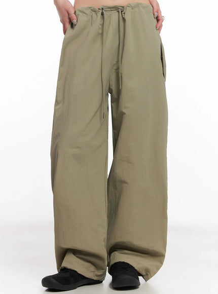 nylon-cargo-relaxed-fit-pants-ic503 / Dark green