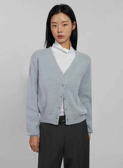 classic-v-neck-cardigan-ij508 / Gray