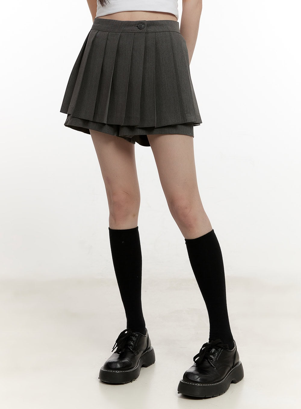 Buttoned Pleated Mini Skort CM513