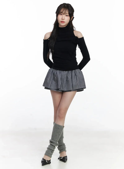 striped-pleated-mini-skirt-cj526 / Gray