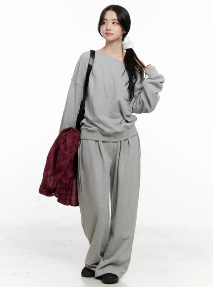 oversized-off-shoulder-sweatshirt-co523 / Gray