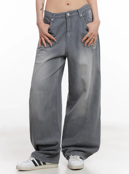 rami-wide-leg-denim-pants-with-text-print-ic503 / Gray