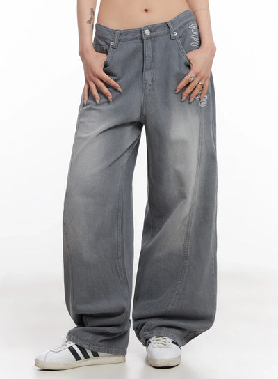 rami-wide-leg-denim-pants-with-text-print-ic503 / Gray