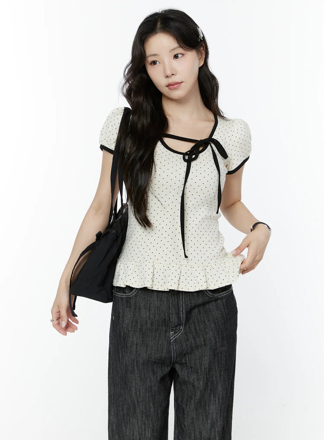 polka-dot-puff-sleeve-ribbon-top-iy507 / Light beige