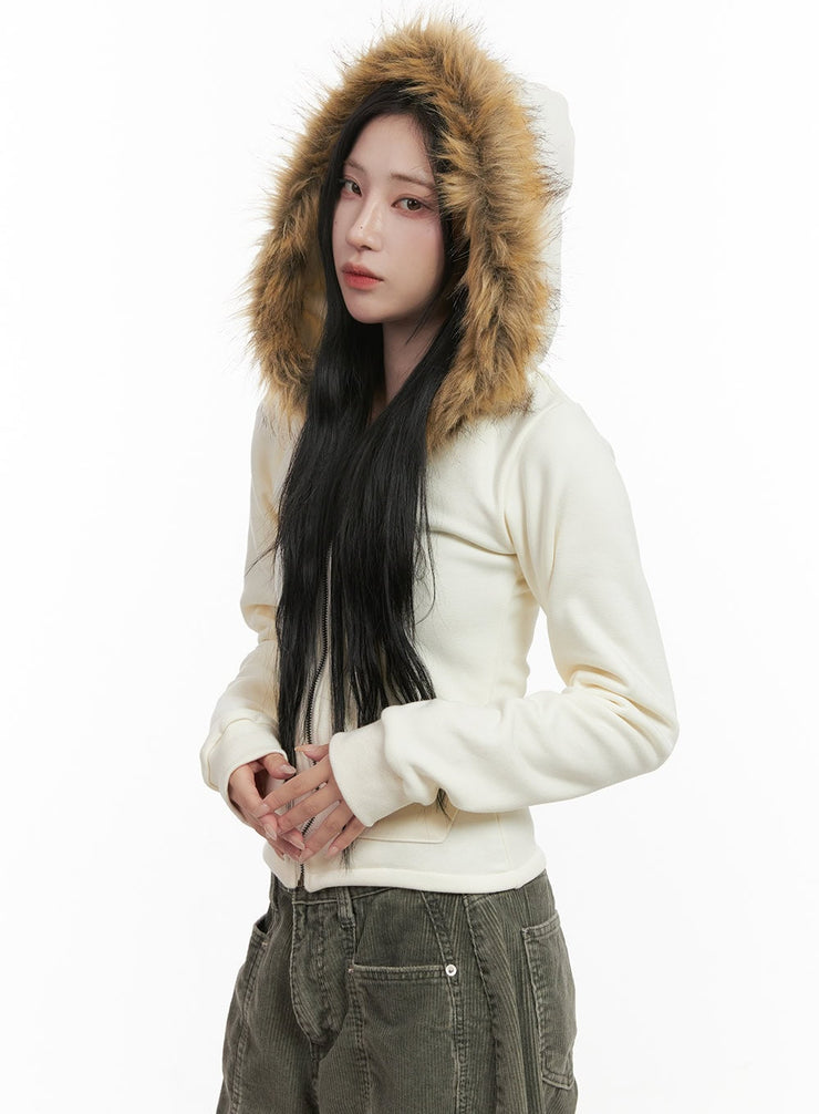 cozy-fur-hooded-crop-jacket-cd404 / Light beige