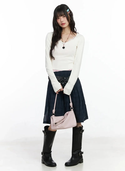 shirred-neck-long-sleebe-top-if505 / Light beige