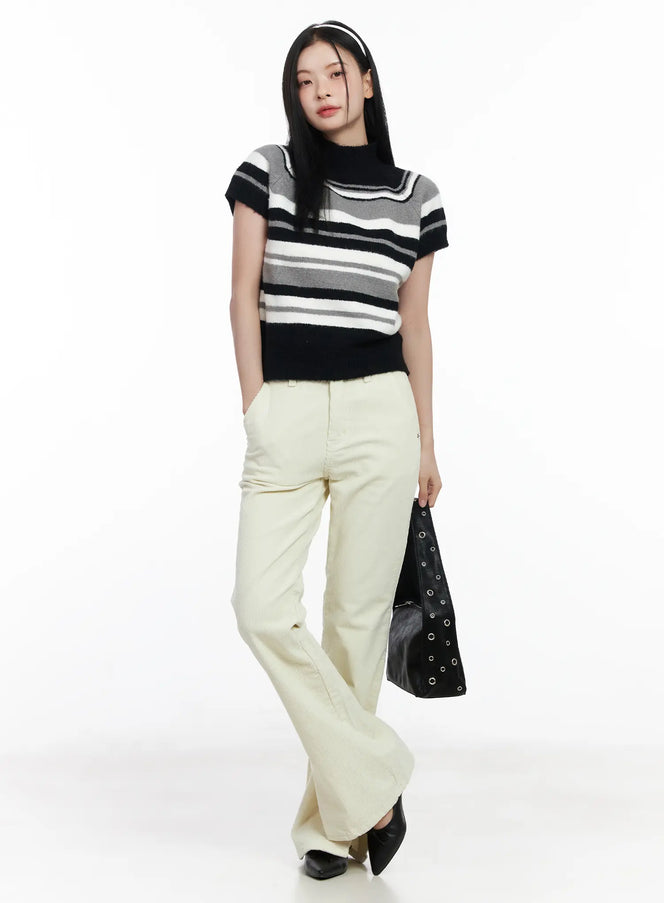 corduroy-bootcut-pants-cj520 / Light beige