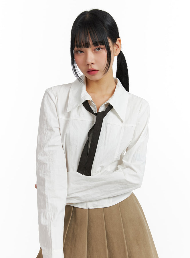 zip-up-collar-crop-shirt-with-tie-cj410 / Light beige