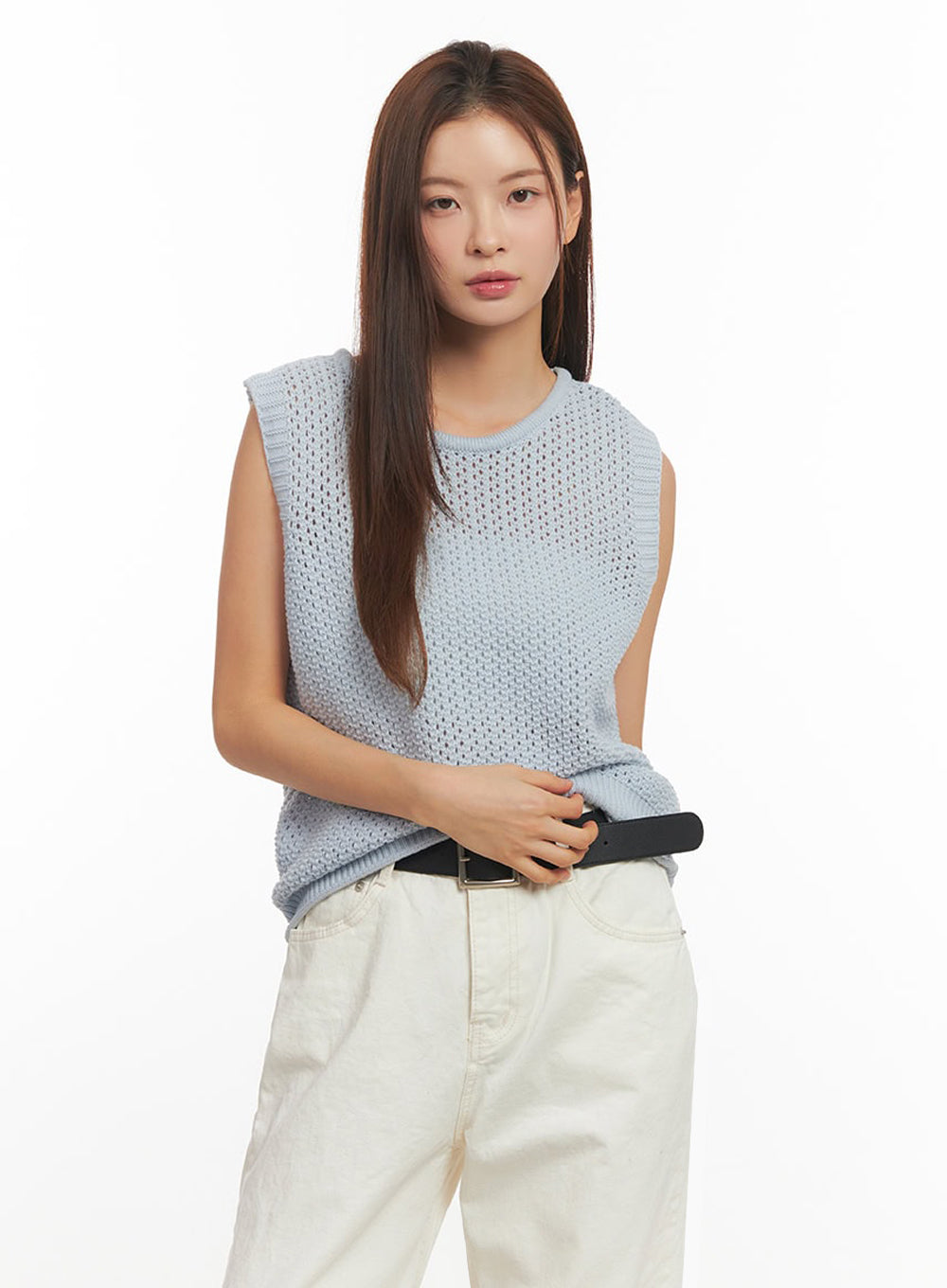 Round Neck Sleeveless Sweater IM513