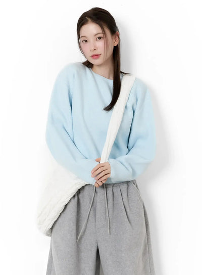 round-neck-knit-sweater-id526 / Light blue