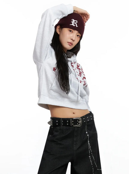 graphic-print-fleece-cropped-hoodie-in528 / Light gray