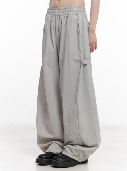 wide-fit-nylon-eyelet-pants-cu505 / Light gray
