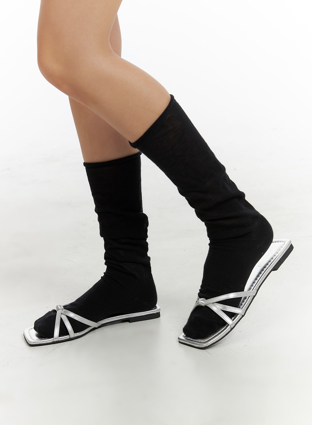 cross-strap-slippers-om429 / Light gray