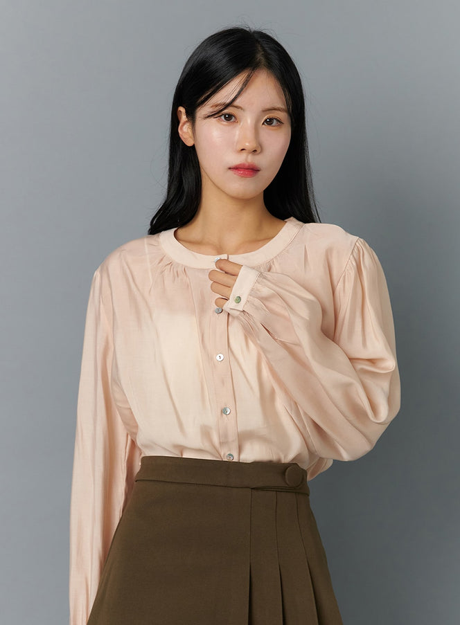 round-neck-puff-sleeve-blouse-on324 / Pink