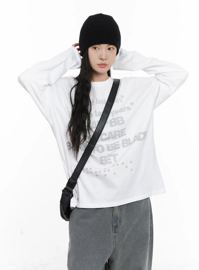 oversized-graphic-long-sleeve-shirt-cn512 / White