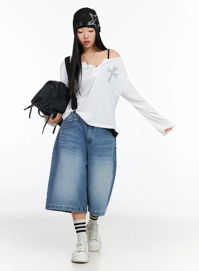 oversized-cross-detail-long-sleeve-top-ca513 / White
