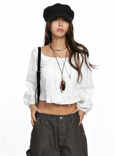 ruffled-long-sleeve-blouse-co513 / White