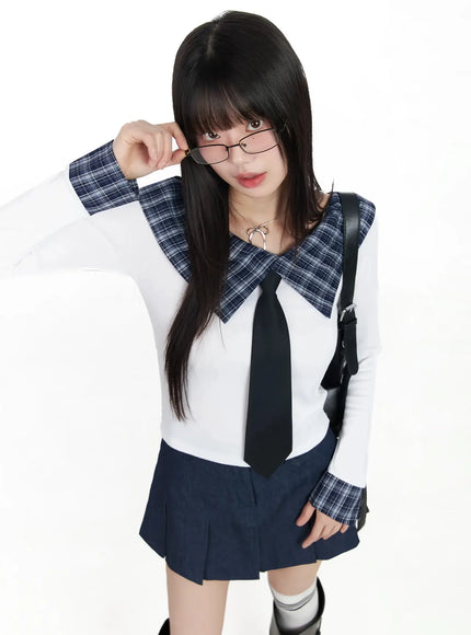 plaid-off-shoulder-long-sleeve-top-im523 / White