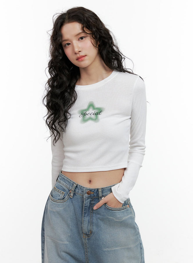 slim-fit-star-crop-tee-on404 / White