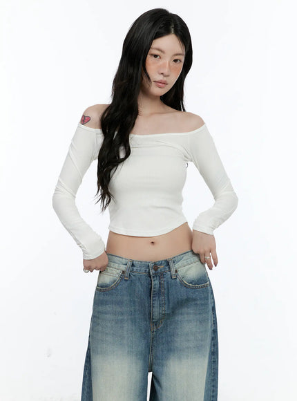 ribbed-off-shoulder-long-sleeve-cn517 / White