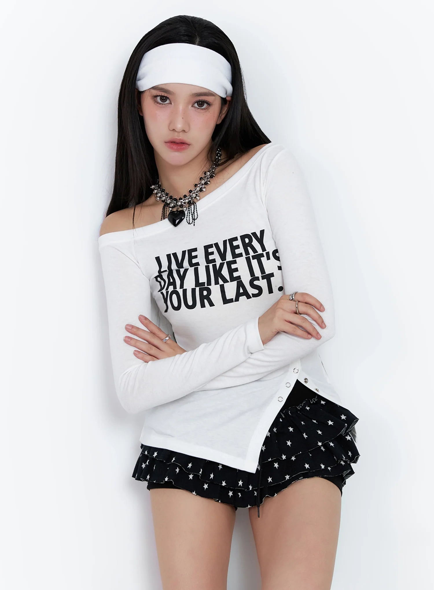 off-shoulder-graphic-long-sleeve-tee-is525 / White