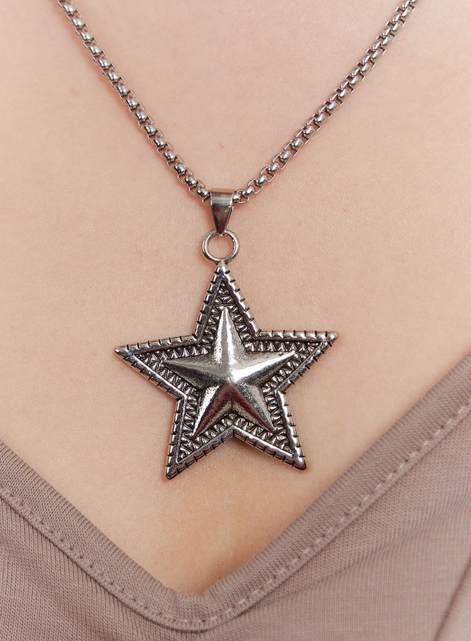 Selis Star Necklace IA530