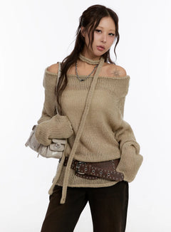 off-shoulder-knit-sweater-with-scarf-cn527 / Beige