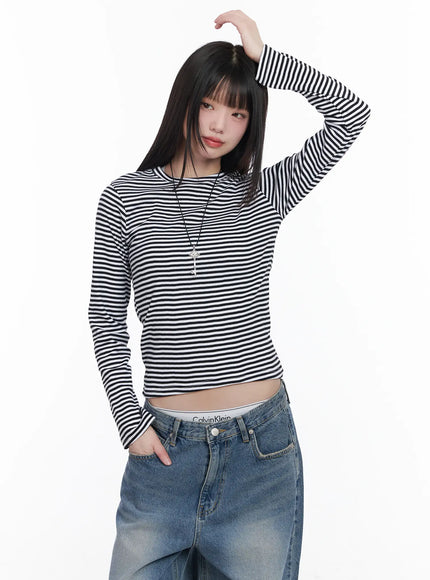 slim-fit-striped-long-sleeve-tee-cm526 / Black