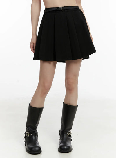 belted-pleated-mini-skirt-cd523 / Black