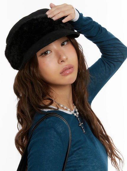 elegant-faux-fur-trimmed-hat-cd517 / Black