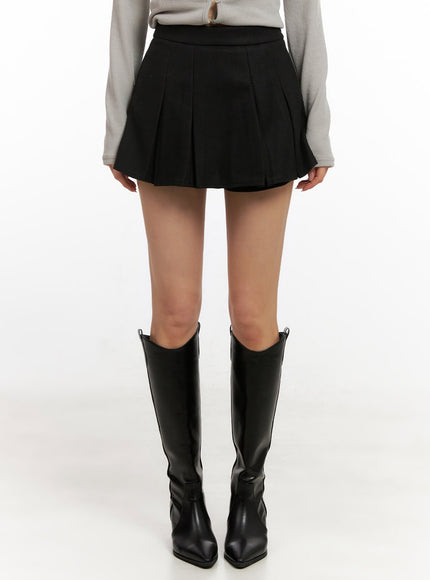 solid-pleated-mini-skirt-cn416 / Black