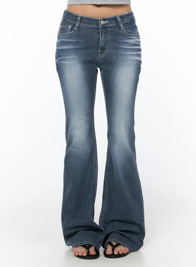devon-hip-pad-low-rise-bootcut-jeans-cu502 / Blue