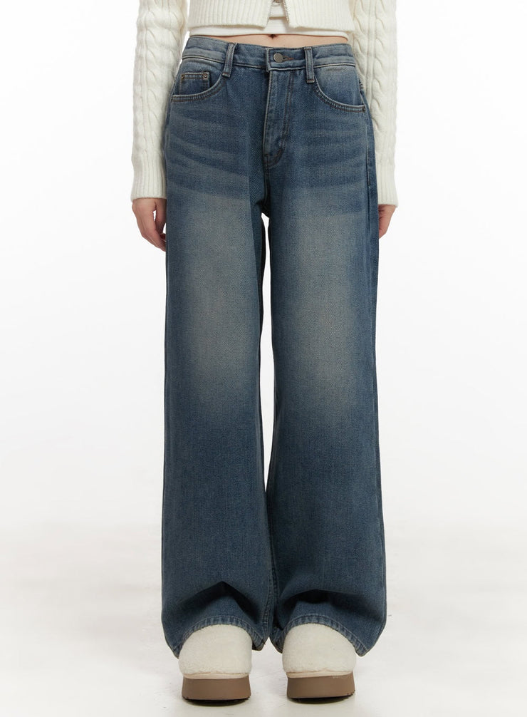 Emily Washed Straight-Leg Jeans CJ502