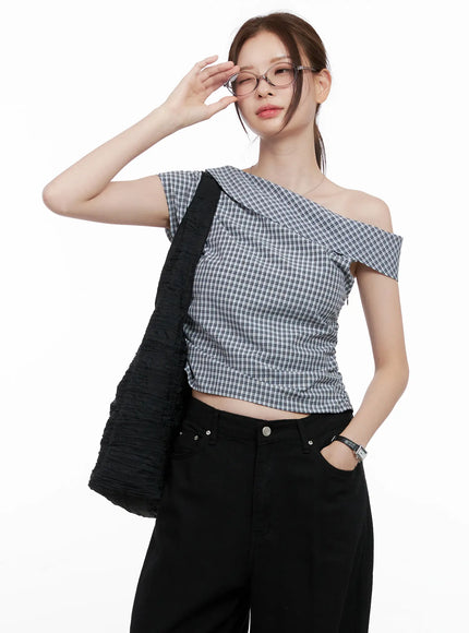 gingham-off-shoulder-crop-top-cl524 / Dark blue
