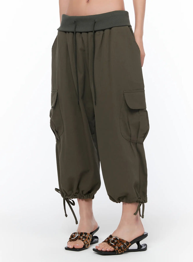 folded-cargo-bermuda-pants-ca515 / Dark green