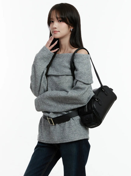 fleece-ribbed-off-shoulder-knit-top-cd523 / Gray
