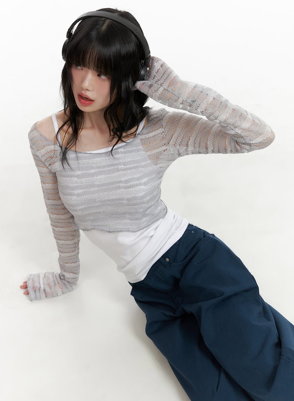 sheer-stripe-off-shoulder-top-cu407 / Gray