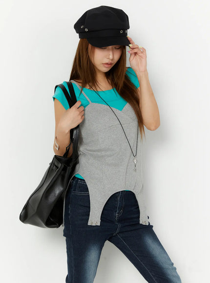 v-neck-cami-top-cy520 / Gray