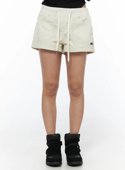 elastic-waist-utility-shorts-cu502 / Light beige