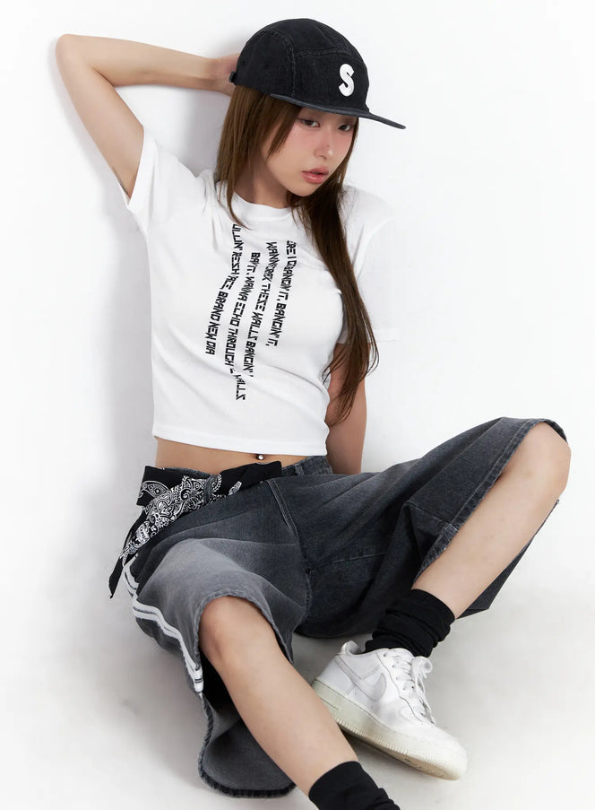 graphic-short-sleeve-tee-cl510 / Light beige