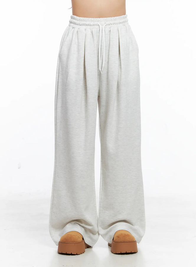 elastic-waist-pintuck-sweatpants-cs523 / Light beige