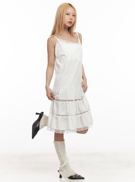 flare-lace-midi-dress-cm505 / White