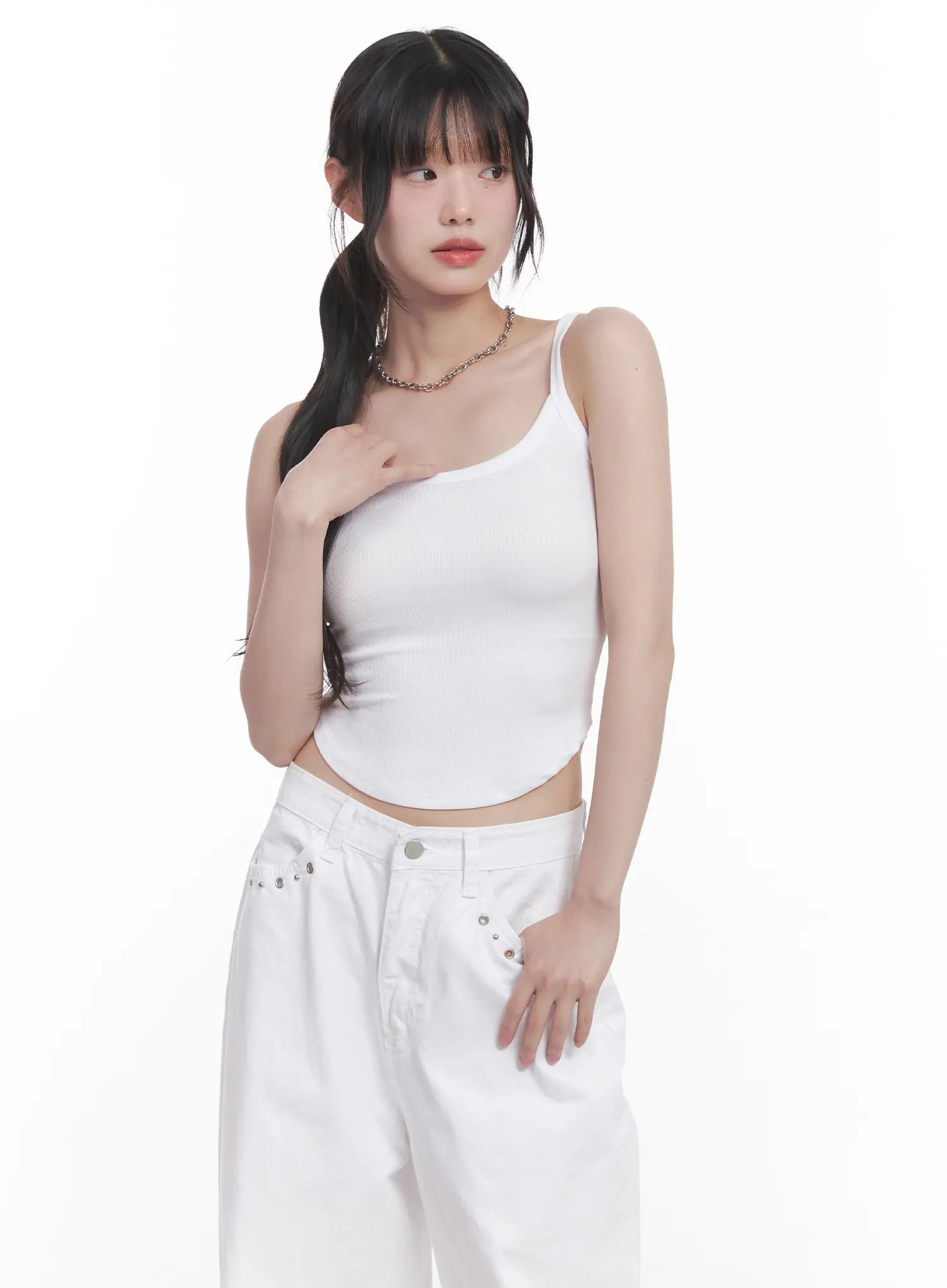 u-neck-crop-cami-top-cu520 / white